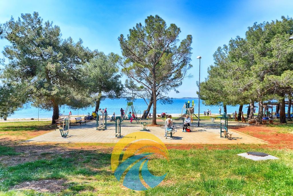 Apartments Mala Vala 925 - Adapted Фажана Экстерьер фото