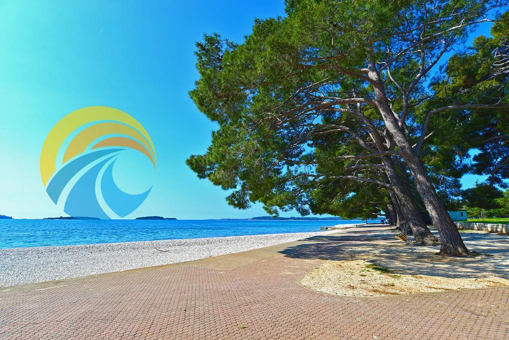 Apartments Mala Vala 925 - Adapted Фажана Экстерьер фото